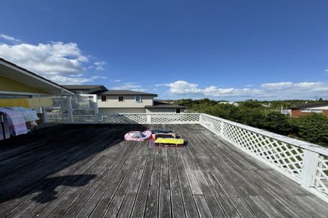 Photo of property in 43 Compton Street, Hillcrest, Auckland, 0627