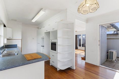 Photo of property in 83 Matipo Road, Mairangi Bay, Auckland, 0630