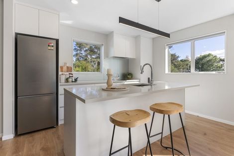 Photo of property in 32 Rahui Road, Greenhithe, Auckland, 0632