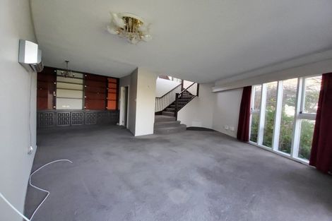 Photo of property in 9 Rangitane Street, Maupuia, Wellington, 6022