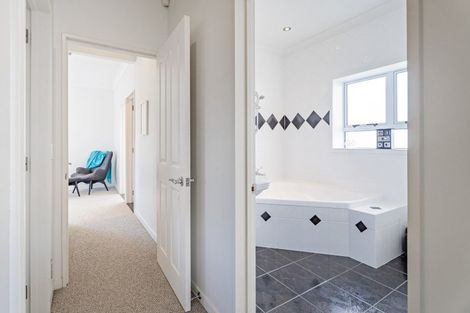 Photo of property in 2a Poplar Street, Whitianga, 3510