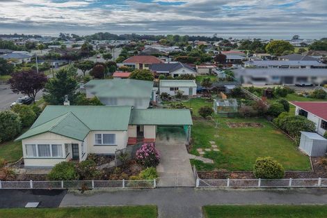 Photo of property in 33 Balmoral Street, Oamaru North, Oamaru, 9400