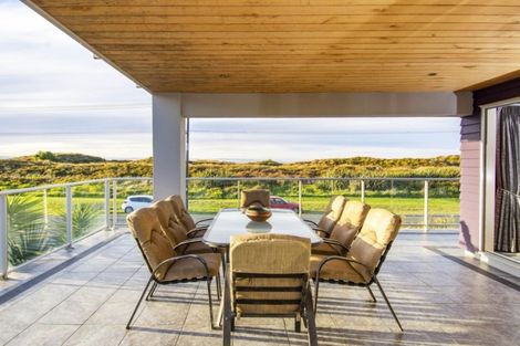 Photo of property in 598a Papamoa Beach Road, Papamoa Beach, Papamoa, 3118