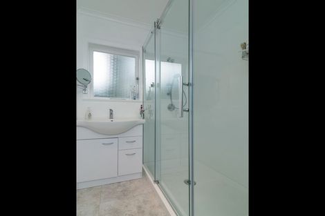 Photo of property in 102 Turner Drive, Western Heights, Rotorua, 3015