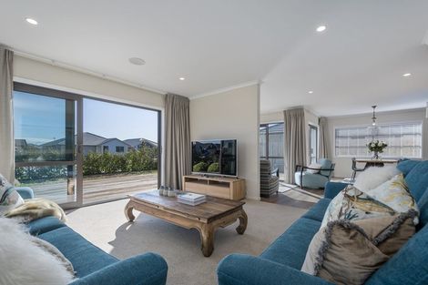 Photo of property in 1 Bill Miller Drive, Papamoa, 3118