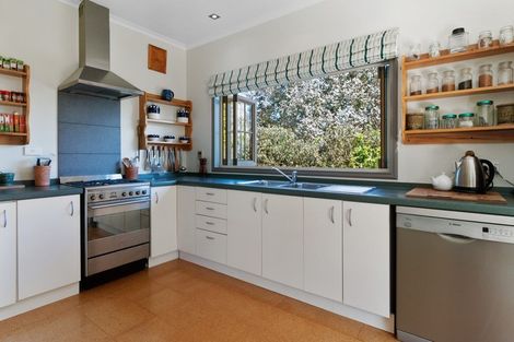 Photo of property in 36 Poets Corner Road, Waihi, 3681