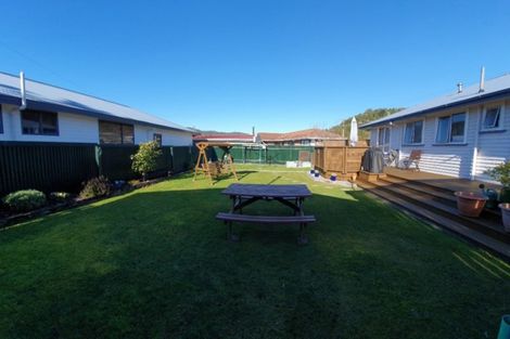 Photo of property in 53 Marlborough Street, Greymouth, 7805