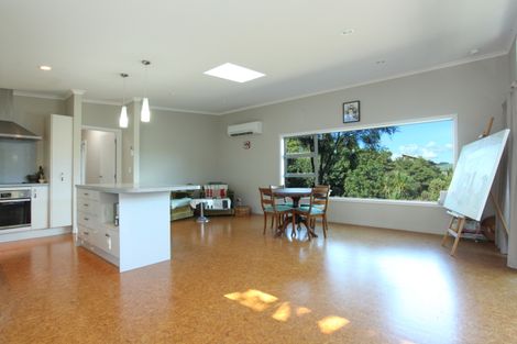 Photo of property in 4a Kaitoke Street, Raglan, 3225