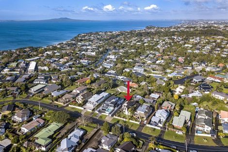 Photo of property in 26 Kowhai Road, Campbells Bay, Auckland, 0630