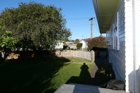 Photo of property in 9 Iti Street, Otaki, 5512
