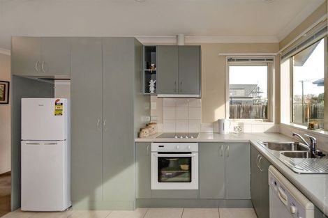 Photo of property in 2/60 Bassett Street, Burwood, Christchurch, 8083