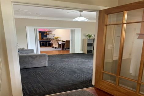 Photo of property in 19 East Street, Feilding, 4702