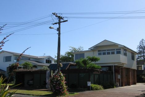 Photo of property in 8 Bangor Street, Point Chevalier, Auckland, 1022
