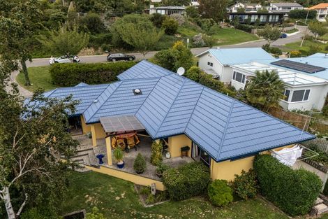 Photo of property in 58 Palmerston Road, Havelock North, 4130