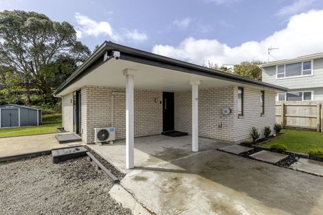 Photo of property in 6b Clerke Place, Marfell, New Plymouth, 4310