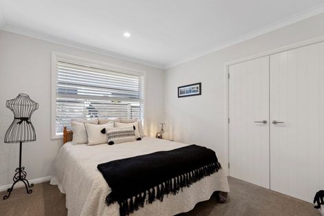 Photo of property in 9 Goldstone Place, Omokoroa, 3114