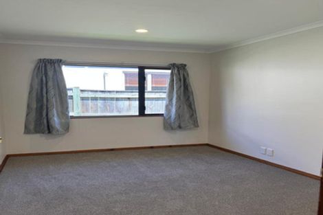 Photo of property in 8 Arataki Road, Havelock North, 4130