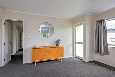 Photo of property in 6 Howard Road, Taradale, Napier, 4112