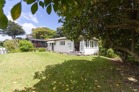 Photo of property in 21 Renown Road, Raumati South, Paraparaumu, 5032