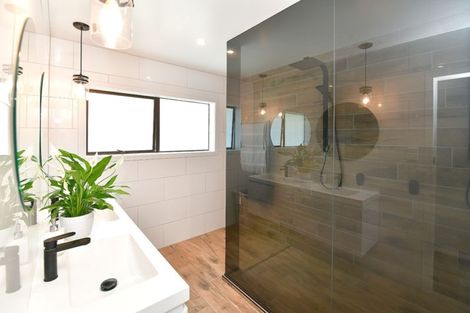 Photo of property in 8 Sunrise Boulevard, Snells Beach, 0920