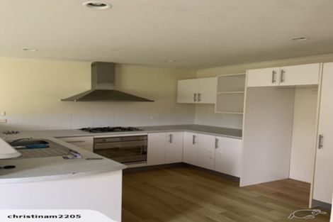 Photo of property in 32 Fingal Way, Gulf Harbour, Whangaparaoa, 0930