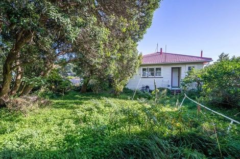 Photo of property in 104 Wellington Road, Paekakariki, 5034