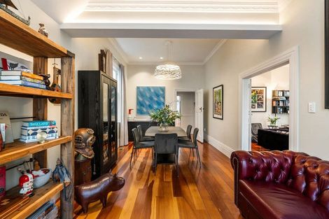 Photo of property in 57 Bolton Street, Kelburn, Wellington, 6012