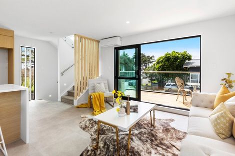 Photo of property in 28c Walker Road, Point Chevalier, Auckland, 1022