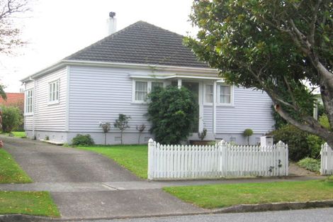 Photo of property in 38 Brasell Street, Fairfield, Lower Hutt, 5011