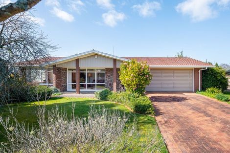 Photo of property in 10 Delamare Road, St Andrews, Hamilton, 3200
