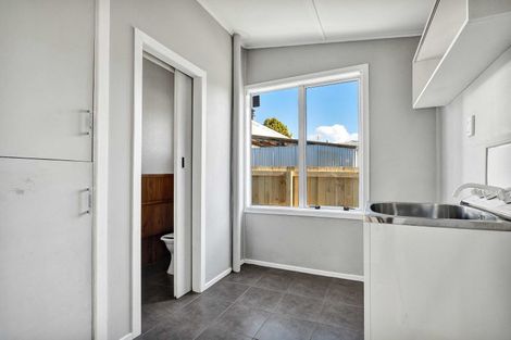 Photo of property in 18 Olivia Street, Stratford, 4332