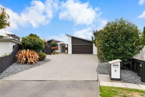 Photo of property in 8 Springwater Avenue, Northwood, Christchurch, 8051
