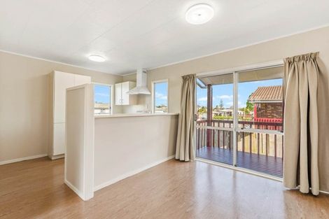 Photo of property in 27 Secretariat Place, Randwick Park, Auckland, 2105