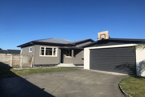 Photo of property in 2 Travis Street, Taradale, Napier, 4112