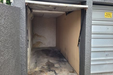 Photo of property in 66c Elm Row, Dunedin Central, Dunedin, 9016