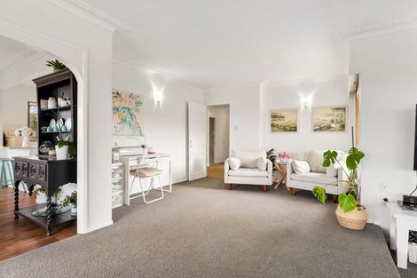 Photo of property in 19 Monyash Road, Manly, Whangaparaoa, 0930