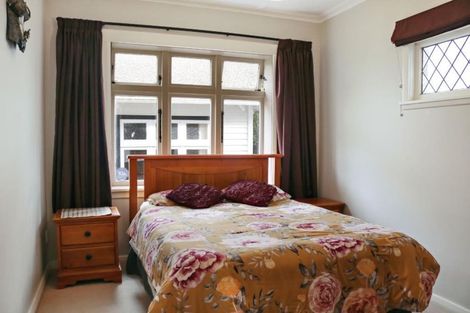 Photo of property in 10 Raymond Terrace, Fairfield, Lower Hutt, 5011