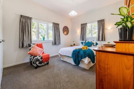 Photo of property in 607 Blockhouse Bay Road, Blockhouse Bay, Auckland, 0600