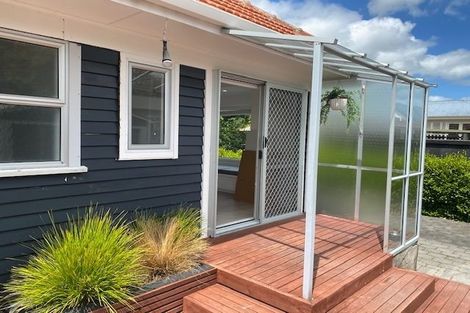 Photo of property in 15 Brown Street, Hamilton East, Hamilton, 3216