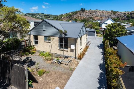 Photo of property in 35 Celia Street, Redcliffs, Christchurch, 8081