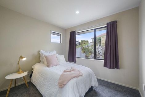 Photo of property in 22 Aotea Drive, Aotea, Porirua, 5024