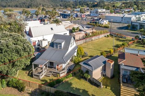 Photo of property in 1 Manaia Road, Tairua, 3508