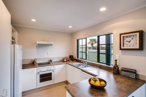 Photo of property in 1/2 Spriggs Crescent, Greenmeadows, Napier, 4112