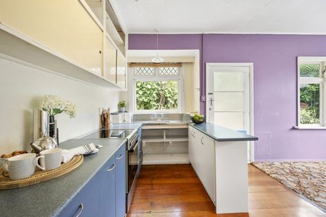 Photo of property in 101 Happy Valley Road, Owhiro Bay, Wellington, 6023