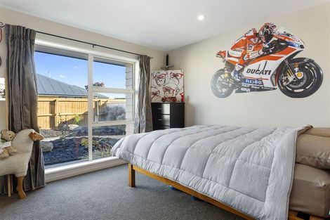 Photo of property in 49 Koura Drive, Rangiora, 7400