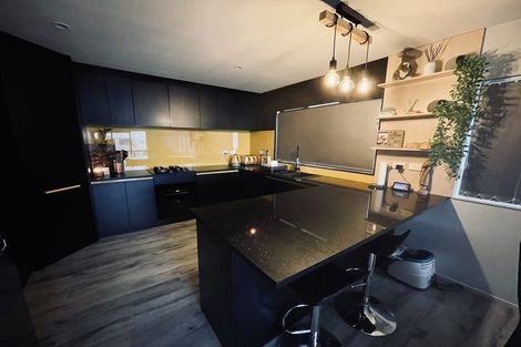 Photo of property in 43b Hillcrest Road, Papatoetoe, Auckland, 2025