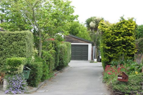 Photo of property in 7b Juniper Place, Burnside, Christchurch, 8053