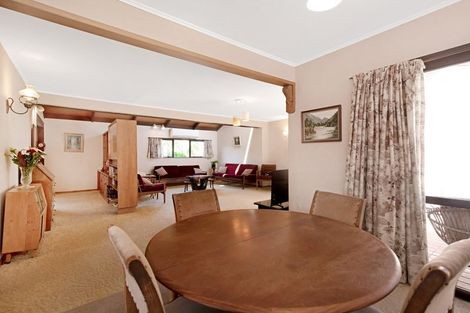 Photo of property in 14 Redwood Avenue, Tawa, Wellington, 5028