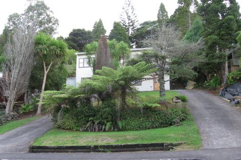 Photo of property in 90 Takahe Road, Titirangi, Auckland, 0604