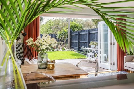 Photo of property in 17 Picton Avenue, Newtown, Wellington, 6021